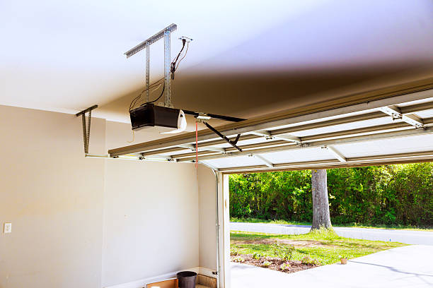 Top rated local Garage Door Roller Replacement specialists in Kempner, TX